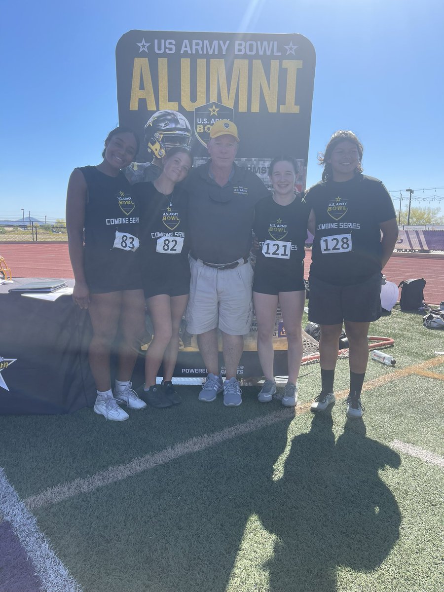 BollerKhali's tweet photo. I had an amazing time @ArmyBowlCombine. All four ladies that earned a spot in the Army Bowl game way to represent az girls flag!! football Thankyou   @JUSTCHILLY @CodyTCameron @gridironarizona
@Sports360AZ
@AZHSFB
@azc_obert
 @CoachTylerFunk https://t.co/JhmM6yP7ya