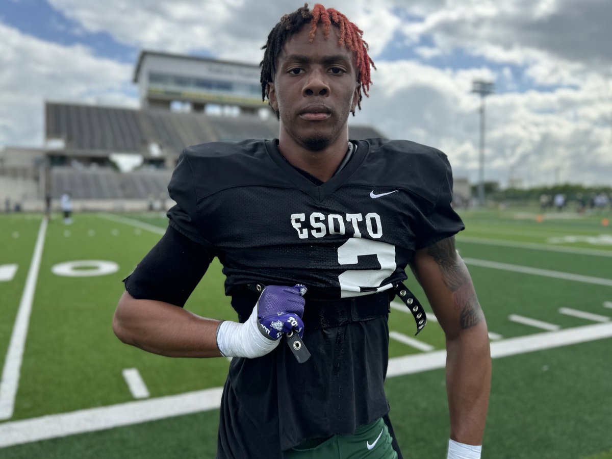 DeSoto 2025 edge defender Keylan “KeKe” Abrams is one of the most dominant defenders in Texas and earned just about every honor he could as a junior in 2023. TCU and Purdue are at the top of his list @KeylanAbrams | @FootballDesoto | @CoachSweeny
