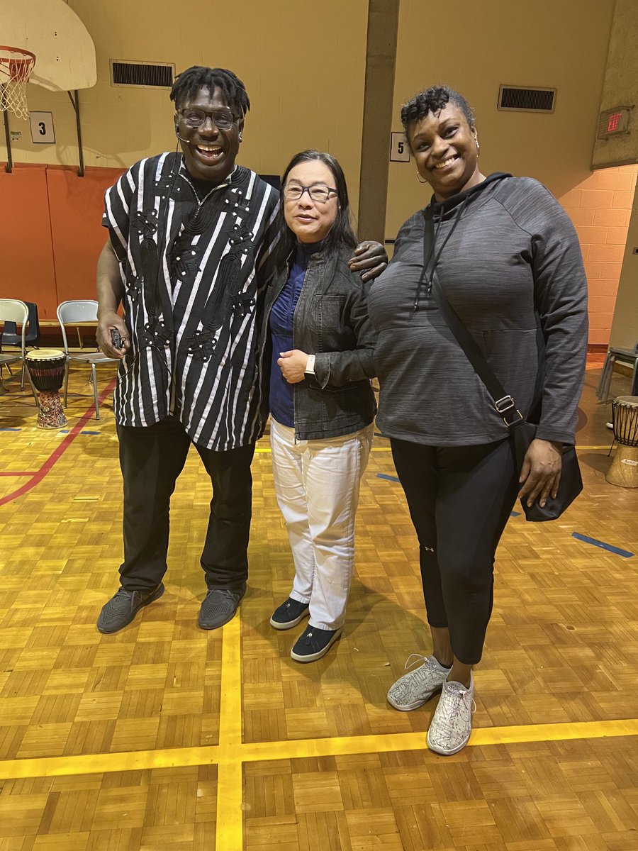Honoured to host award-winning Master Drummer Babarinde Williams!!!🪘 ⁦@drumsetal⁩ Grateful to ALL families who shared their ♥️ and JOY in our African Drumming Circle!! Thanks to our SAC + CSW Colleen Huggins!!⁦@tdsb_helen⁩ ⁦@TDSB_CSW⁩ ⁦⁦@LC2_TDSB⁩