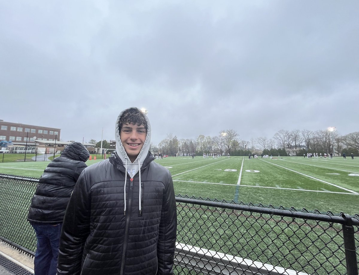 Thank you  @coach_marini @CoachW_Edwards and @BrownU_Football for the JR day and opportunity to watch practice. It was great to see and learn more about Brown Football @Coach_D_Quinn @CoachDennisIMG @nexgenscouting @PRZNewEngland