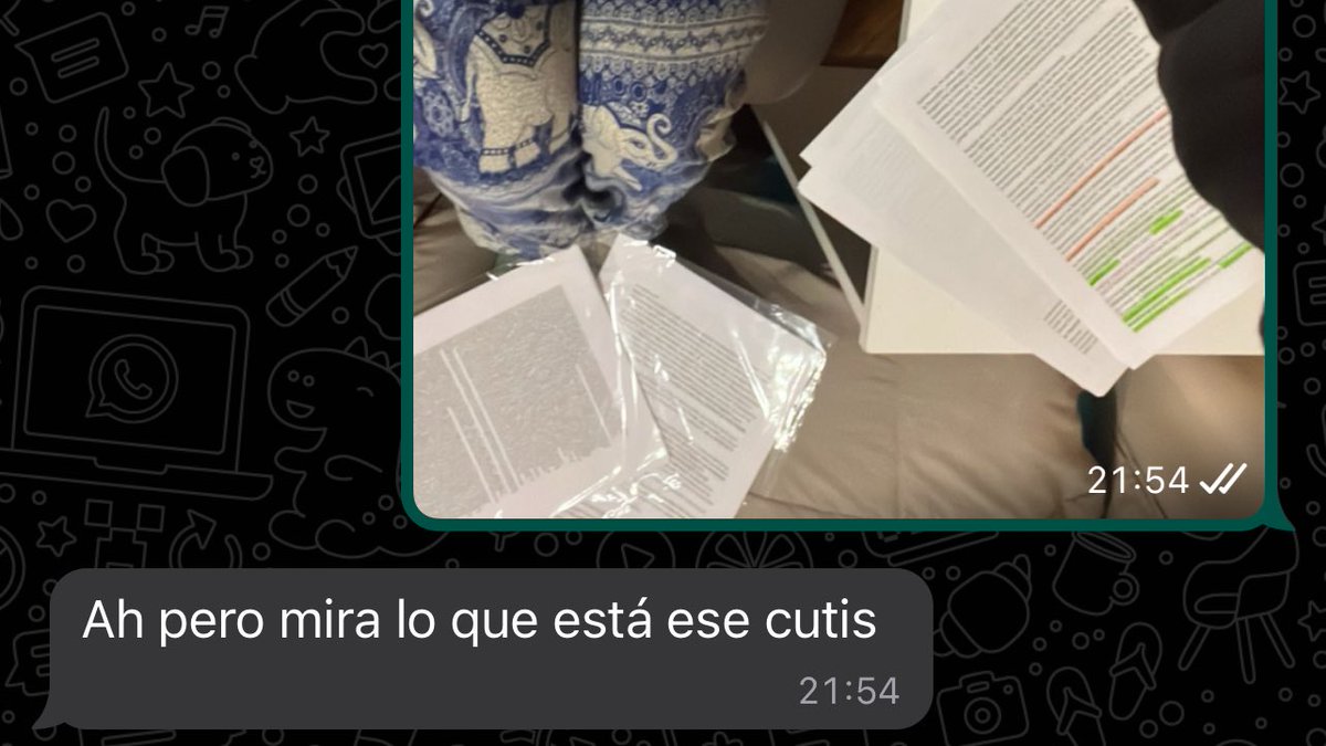 le mande una foto a mi novio y me respondio esto 💋 novio educado