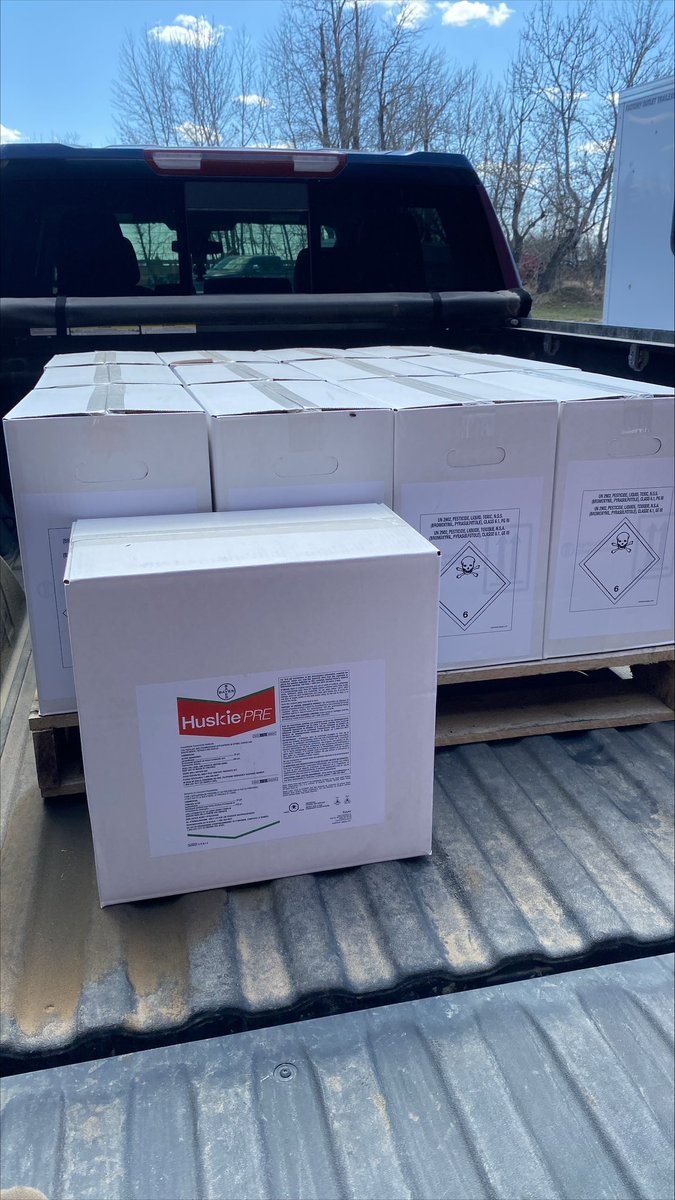 It’s here!!! Getting excited about this #plant24 adventure ahead!!! #MarkYourTerritory <a href="/bretthilker/">Brett Hilker</a> <a href="/amanda_fedo/">Amanda Fedorchuk</a> <a href="/TroyBasaraba/">Troy Basaraba</a> <a href="/roars_rumblings/">Rory Cranston</a> <a href="/BartlettNatt/">Josefine Bartlett</a> Eeeeek!! It’s go time for the #FrontRowExperience24 #HuskiePRE feel the burn!!! <a href="/Bayer4CropsCA/">Crop Science Canada</a>