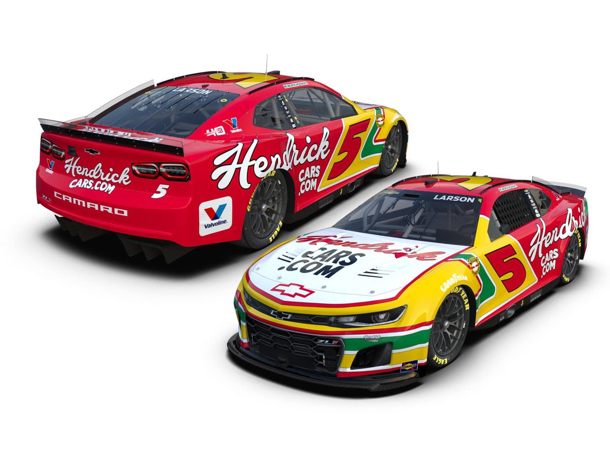 Been waiting a long time to be able to make this post… Darlington Throwback ! 

FINALLY. It’s happening 
What a killer scheme I’ve missed seeing it hopefully it doesn’t end up in the wall 😂
#Nascar #hendrickmotorsports #kelloggscornflakes #terrylabonte #throwback #DarlingtonSC