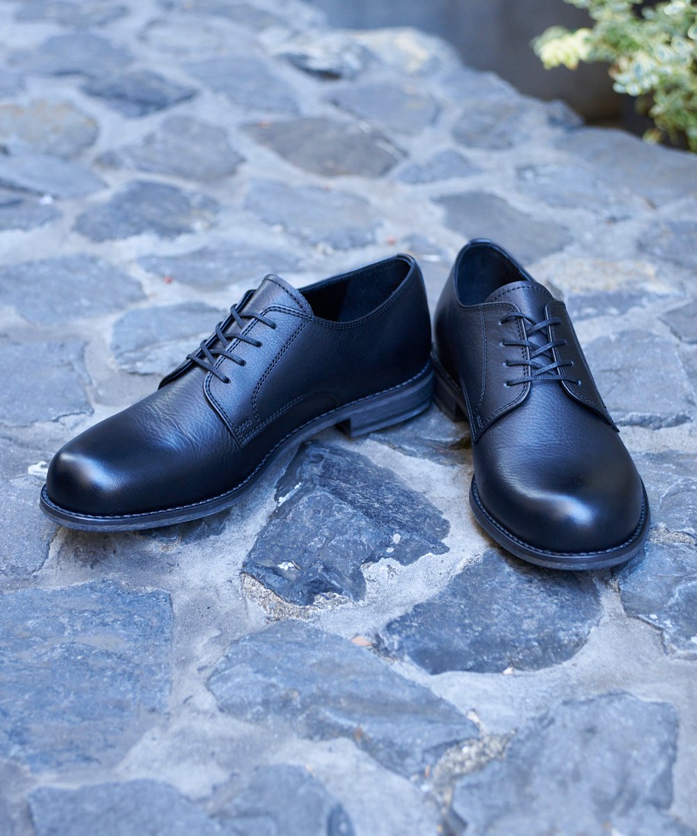 MENS｜PADRONE 初任給のお買い物は、オンオフで使えるレザーシューズが
