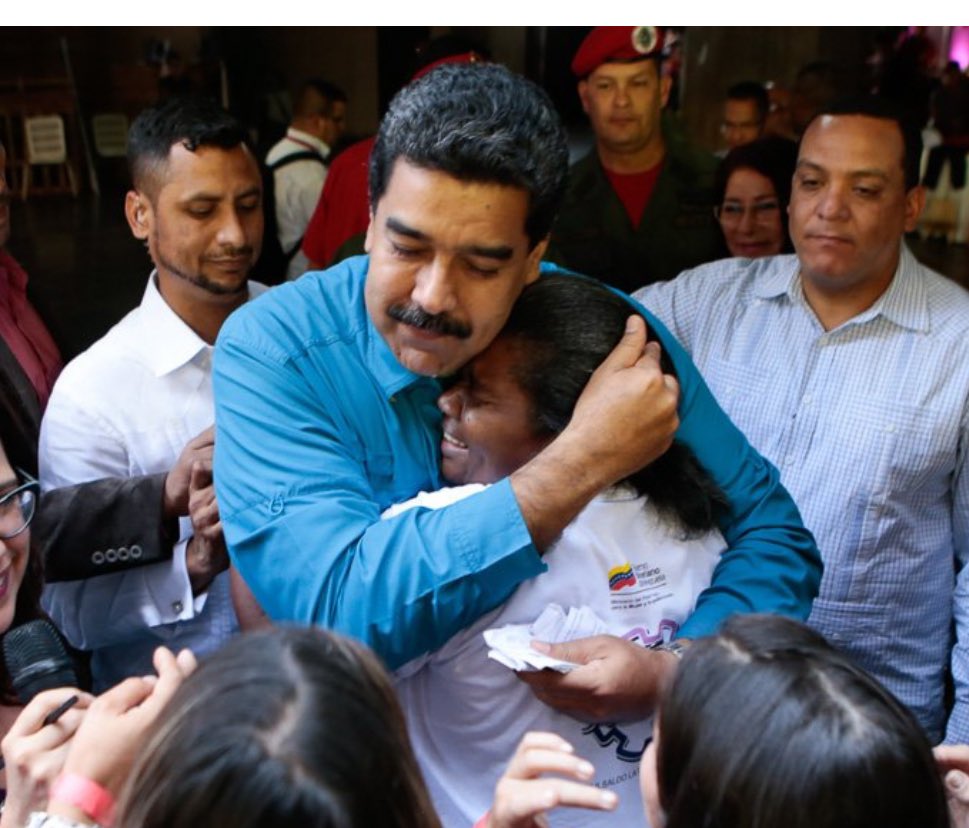 RepublicaNow's tweet photo. Ya hay título para esa película:

El abrazo de la serpiente. https://t.co/ylh1eoW2Cx