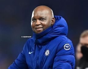 Please @ChelseaFC hear me out!! He can do far much better than Poch. He is a proven winner.  He surely is better than Lampard, Potter and Kompany. Please give him a chance!!  @TheRealPitso  #EPL #CFC #KTBFFH #UTC #Chelsea #ChelseaFC #POCHOUT #PochettinoOut #poch