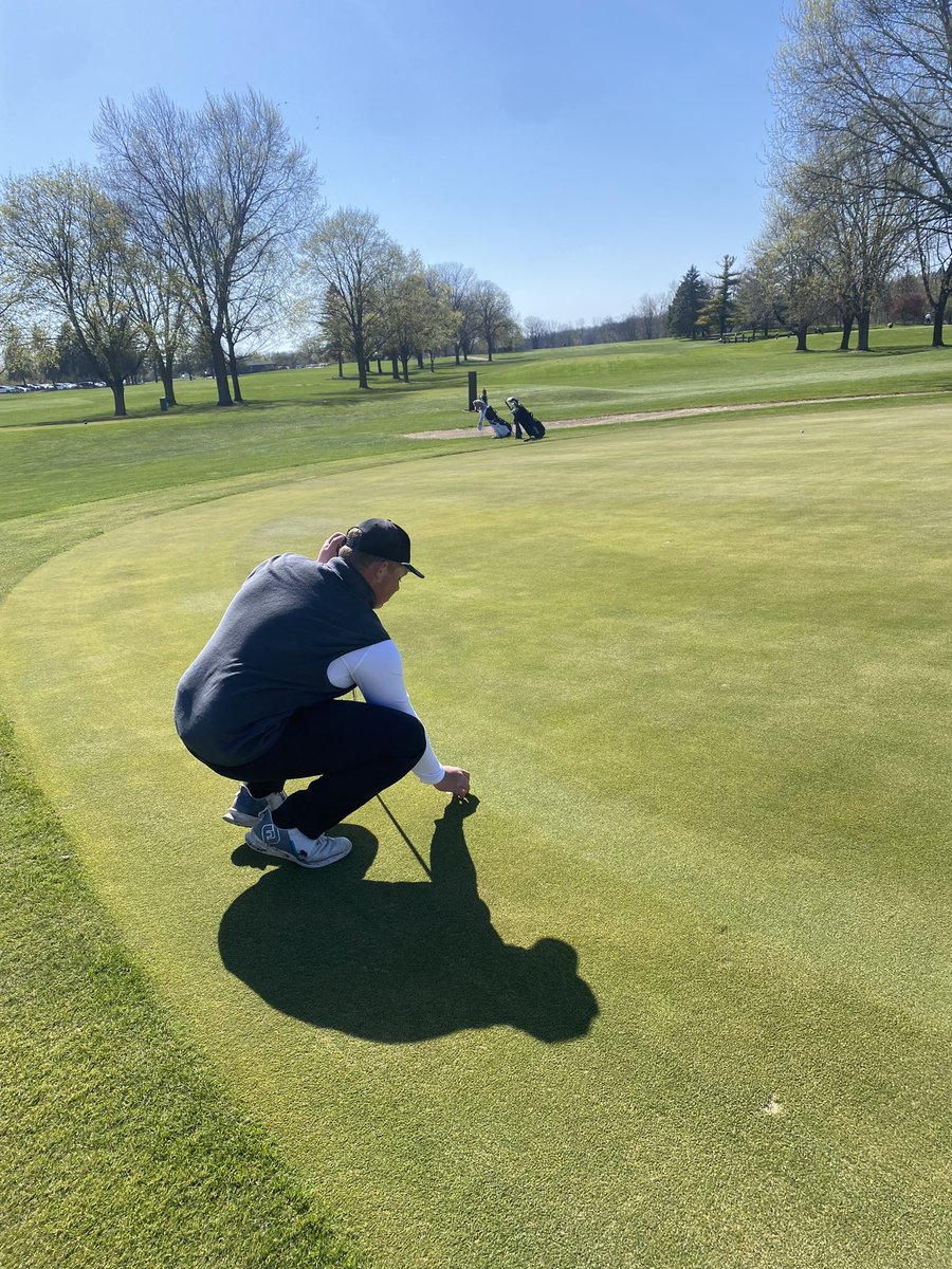 HUHS_BoysGolf's tweet photo. This afternoon the varsity traveled tj @WanakiC and competed in the BC Invitational. We finished 12th out of 21 teams. Next action for the varsity is Monday at Hawthorne Hills GC. #huhs #time2practice https://t.co/LCnz8QHoyq