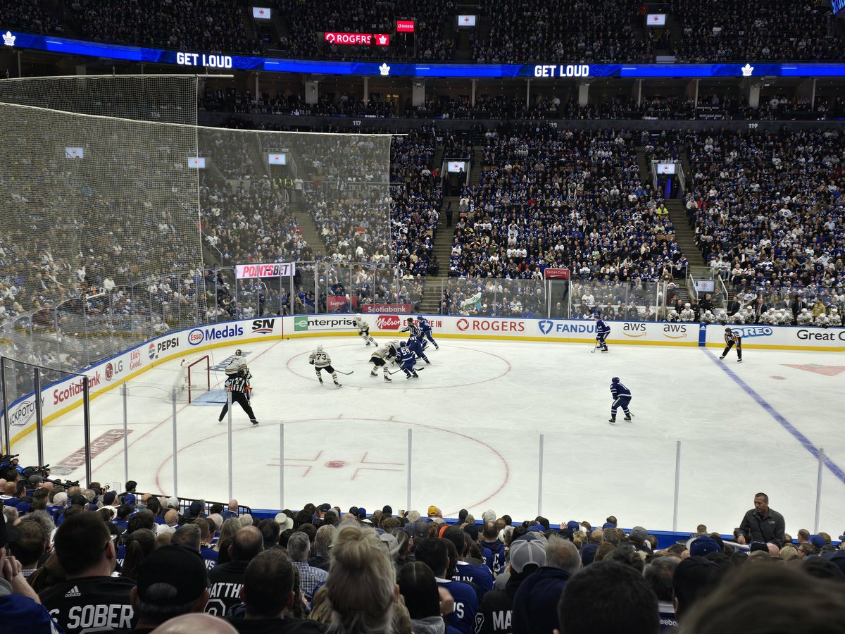 Anselm Lankhuijzen tweet media