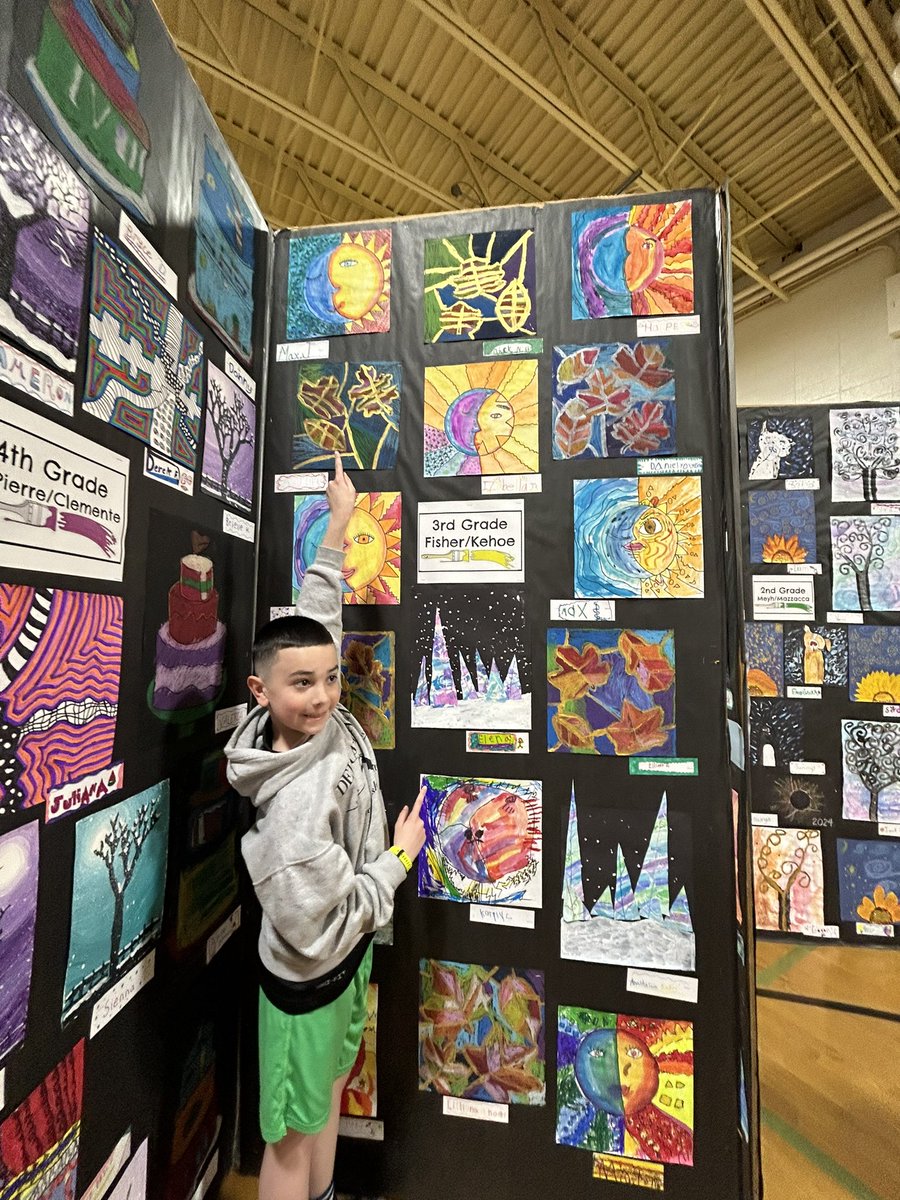 DHealingTeacher's tweet photo. Art Show! 🎨 https://t.co/txaaajWFVi