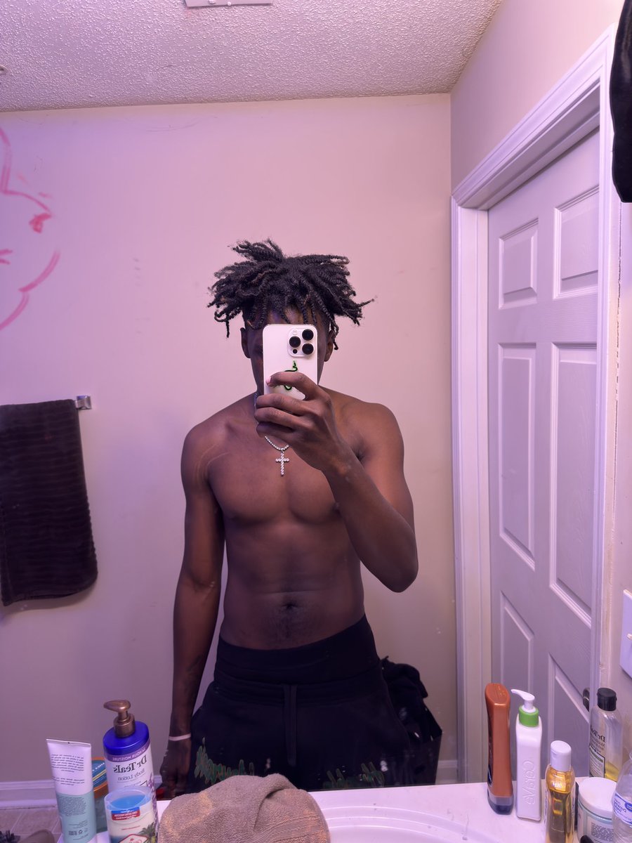 mvysur's tweet photo. Trap nigga, rap nigga, lover boy, gang member, still nigga.👹 https://t.co/hKEV4eow4T