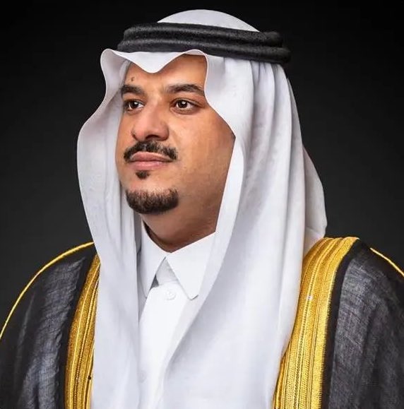 الأمير محمد بن عبدالرحمن رئيسًا فخريًا لجمعية أصدقاء لاعبي كرة القدم الخيرية.