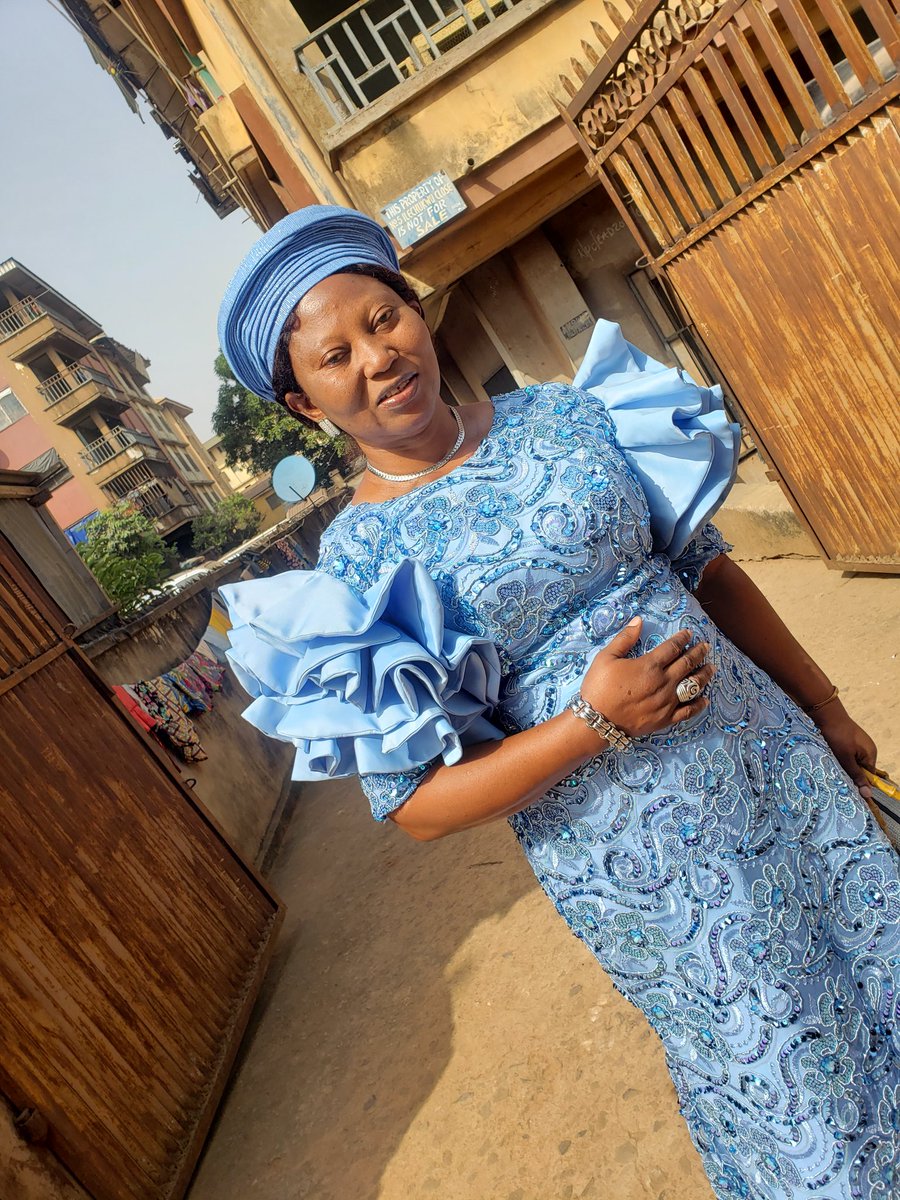 Happy birthday mom. LLNP. Pals help me celebrate her. It'sa golden jubilee birthday.@WhiteAngel2030 <a href="/KuttyDodo/">KUTI OMO IYA ONI DODO</a> <a href="/Iameniolamyde/">DemiLade</a> <a href="/ArabinrinRakeli/">Arabinrin Rakeli</a>
