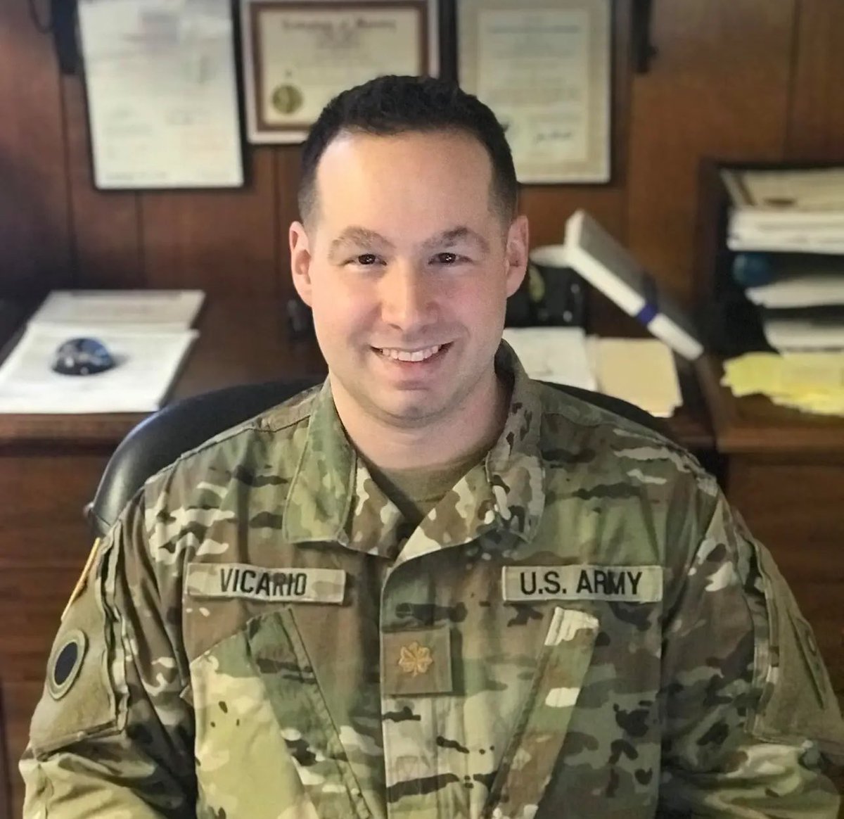 A high ranking Ohio National Guard officer has been arrested for 3 counts of raping a minor & tampering with evidence. He used force/threats of force to rape the child on multiple occasions. Meet Officer Steven M. Vicario.