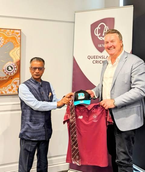 High Commissioner, the first Consul General in Brisbane Ms. Neetu Bhagotia and Counsellor Ms. Sweety Agarwal visited @qldcricket. Fruitful discussions were held with CEO @Terry_Svenson and @ashutoshmisra70 on promoting multiculturality in sports and developing bilateral ties.