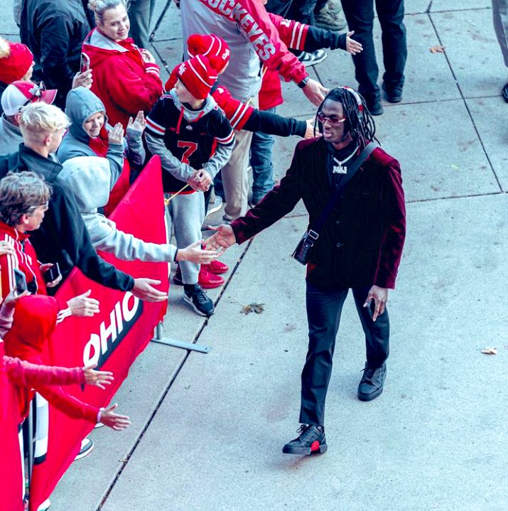 theblockspot's tweet image. Tomorrow, somebody drafts a Hall of Famer.