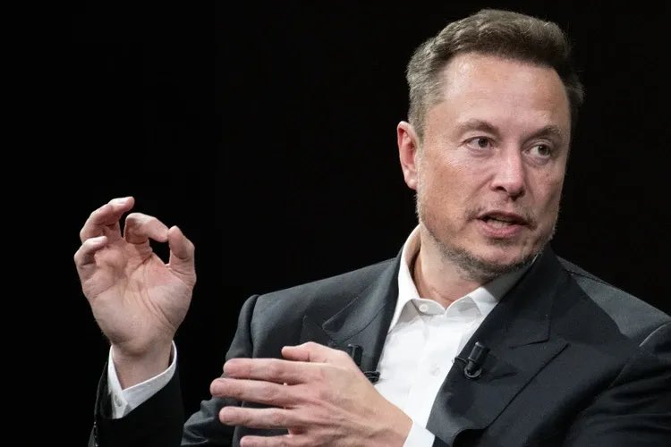 Australian officials ordered X, formerly known as Twitter and now owned by Elon Musk, to censor footage of a minister as he was attacked by an apparent Islamic extremist. READ: republicsentinel.com/articles/austr…