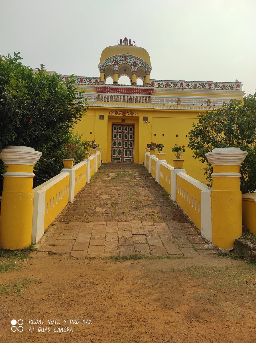 Dhenkanal  king palace