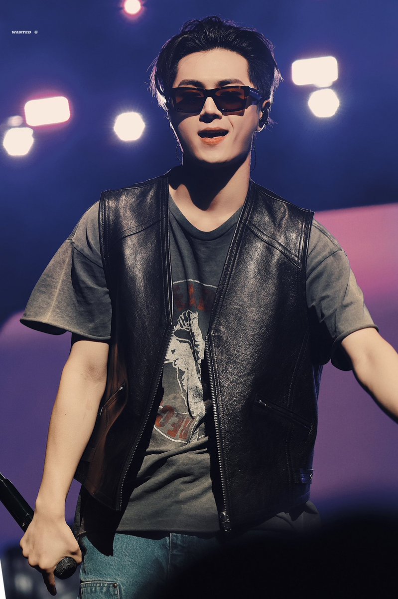 wanted_jay_'s tweet photo. 240424 ‘Fate Plus’ World Tour in Anaheim

#FATE_PLUS_IN_US 
#EN_WORLDTOUR_FATEPLUS_IN_ANAHEIM 
#JAY #제이 #ジェイ
#ENHYPEN_JAY #엔하이픈_제이
#ENHYPEN #엔하이픈 #エンハイプン https://t.co/dkIW93OQxW