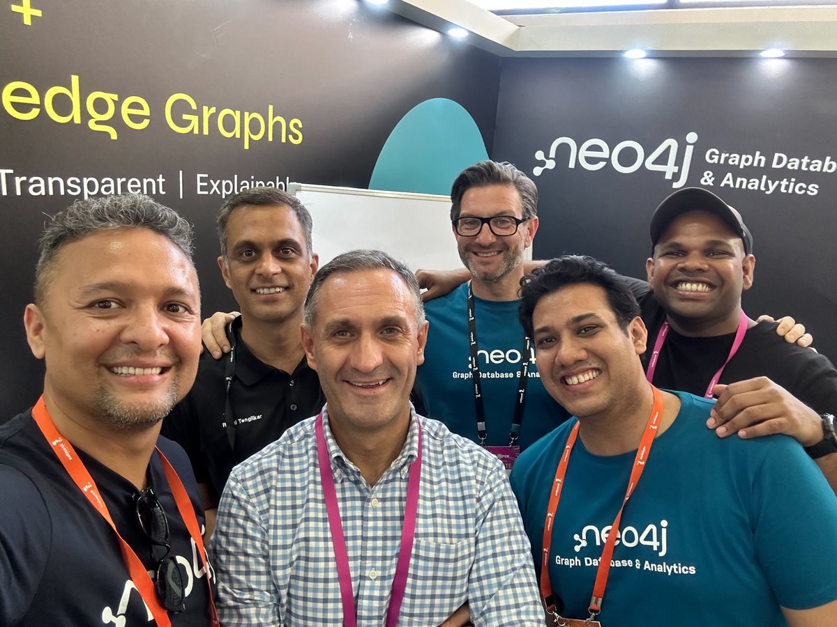 neo4j's tweet image. What we've been up to at #gids @developersummit!
Thank you for attending our sessions and visiting our booth! See you tomorrow too!

@sidagarwal04
@jimwebber  #Neo4j