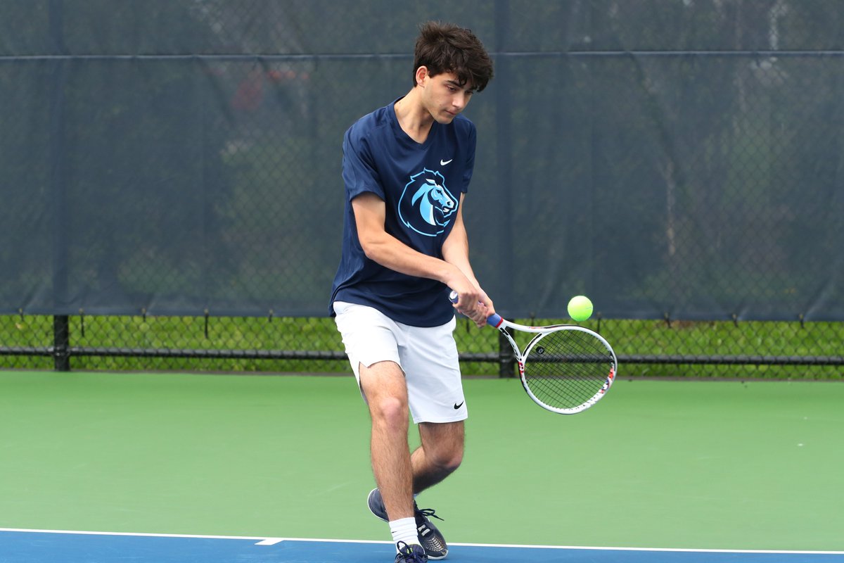 CBATennis's tweet photo. Colts traveled to state titan Pingry, and left with a 4-1 loss. Jaden Vigneri pulled out a nice win, and the team enjoyed great hospitality from the hosts, along with fine play and sportsmanship on all courts. https://t.co/gm8FXCKVau