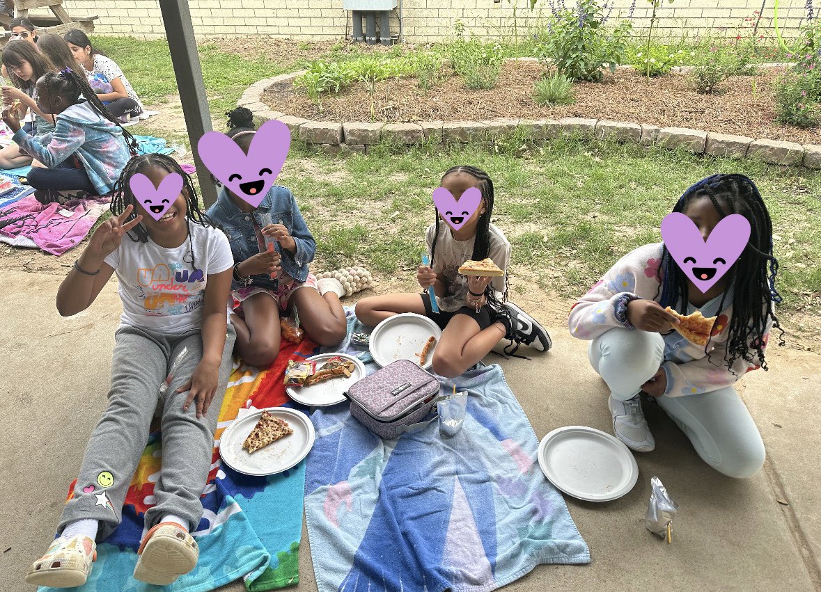 Kelsi Ford tweet media