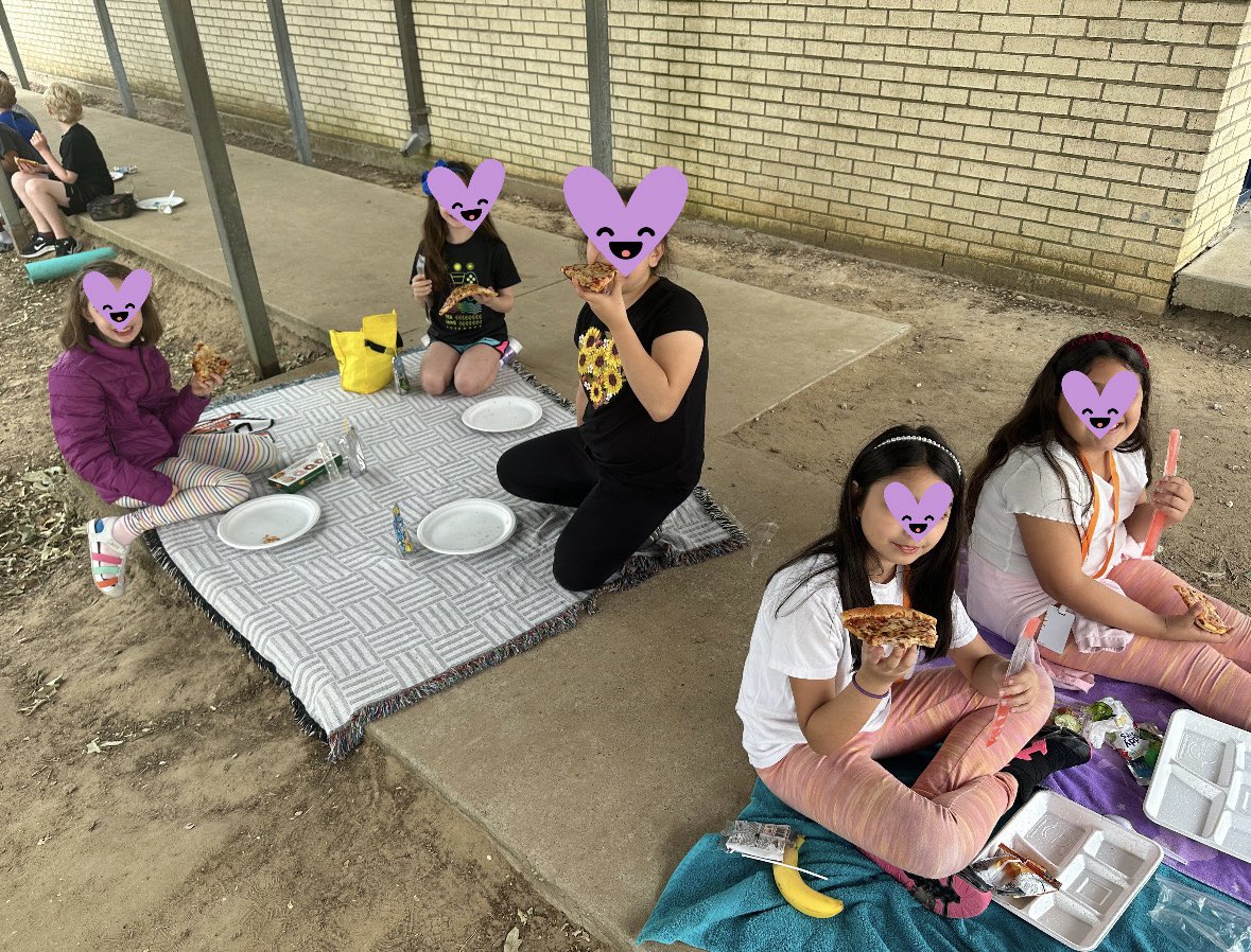 Kelsi Ford tweet media