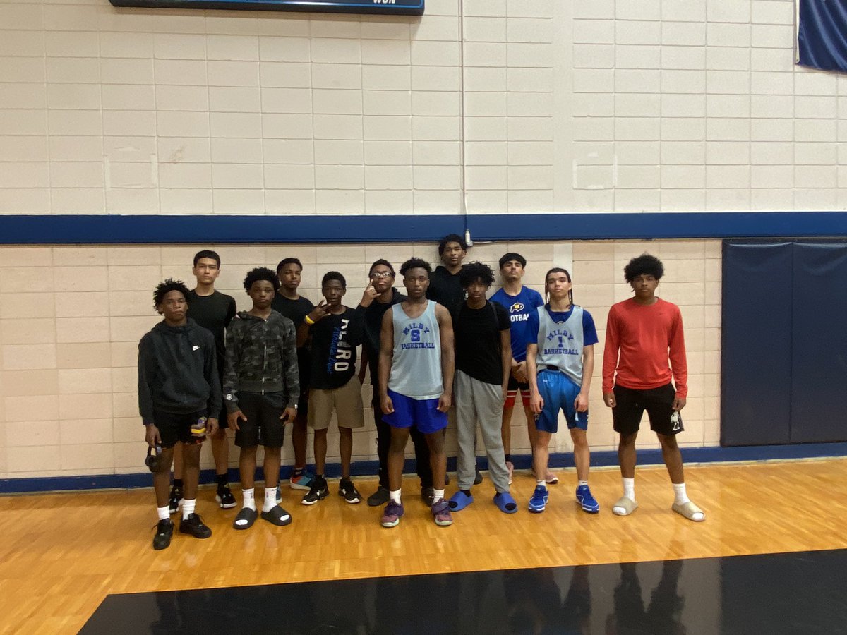 Great spring league. Competed. Got better. Shout out to @PHS_Eagle_Hoops and @RunninTexans for a great league! 
#takethestairs 
#milbymentality