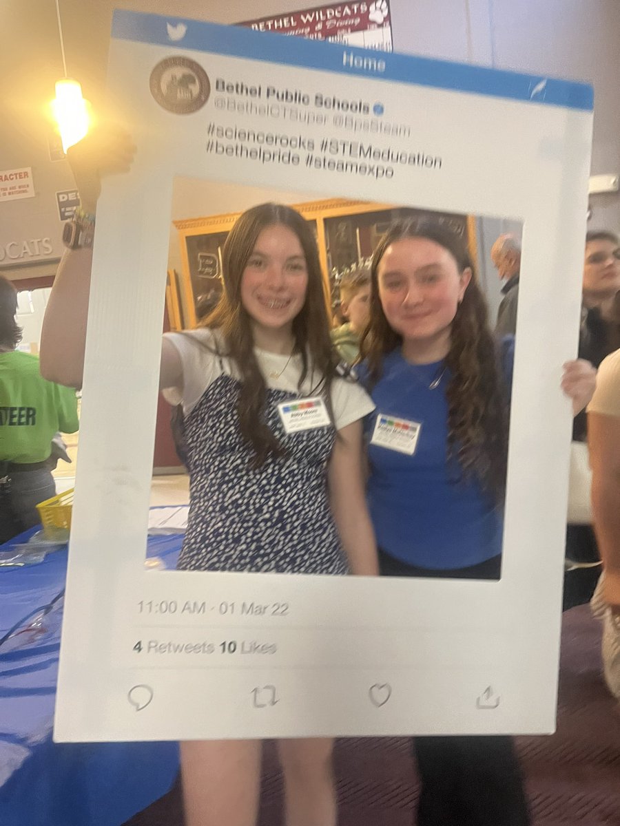 KitNielsen27's tweet photo. #steamexpo2024 We love STEAM!!!! Congrats to all of our wonderful presenters!!@brookskristen1 @WatsonBryan7 @MrMack_JES @@taranovichj1 https://t.co/I7EKM6PXAY