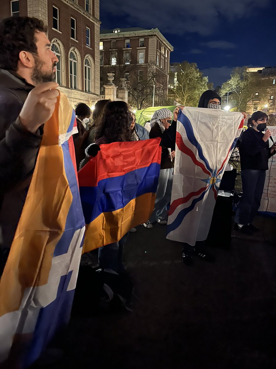 These beautiful Armenian students spoke about the Armenian Genocide, Artsakh, Jerusalem, and Armenian-Palestinian solidarities tonight at Columbia’s Gaza Solidarity Encampment.