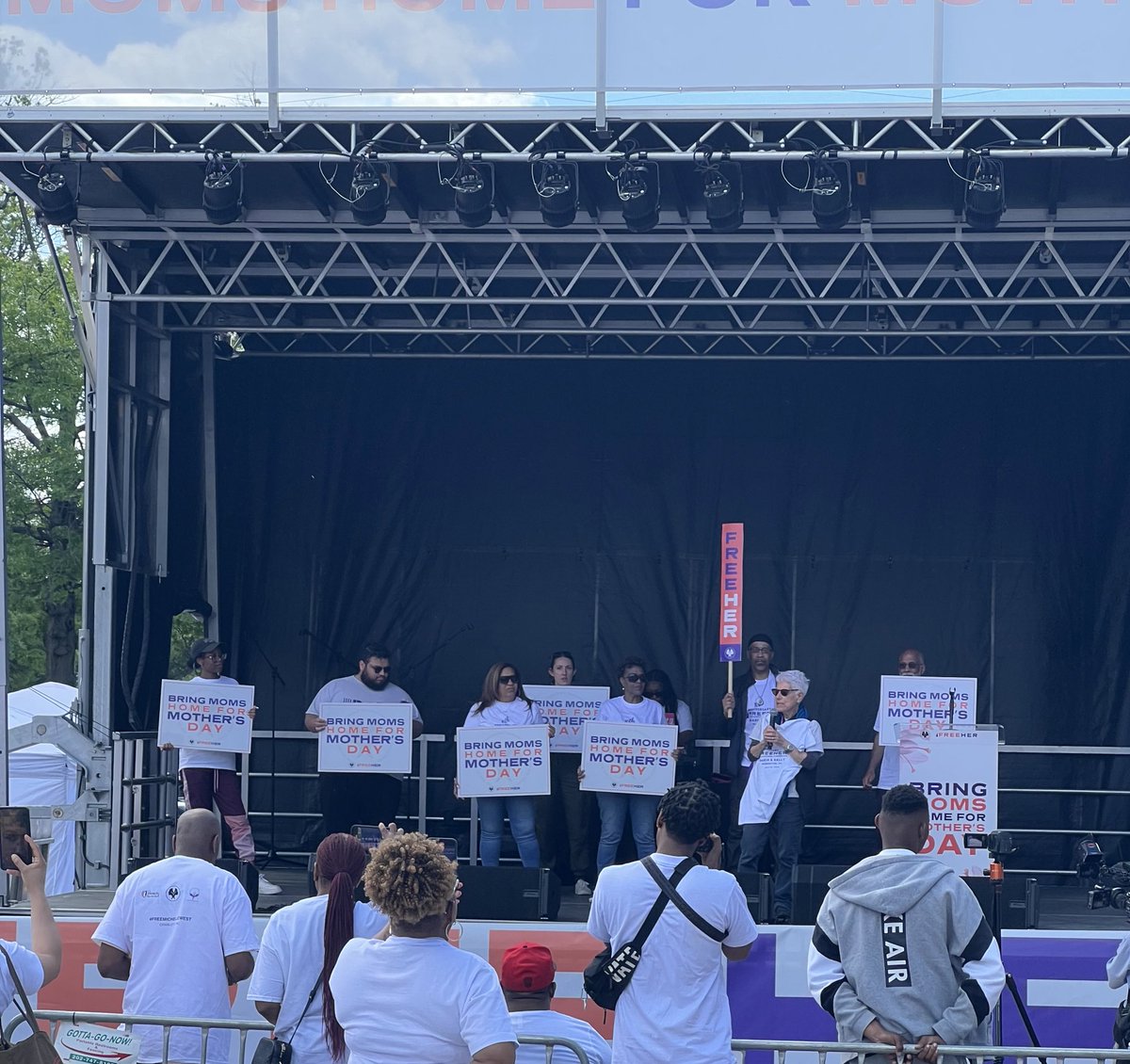 It was an honor to be in D.C. today with @thecouncilus for the #FreeHer march and rally. The RAPP crew from NYC and LI was represented. We need meaningful opportunities for release here and across the country. Bring moms home before Mother’s Day!