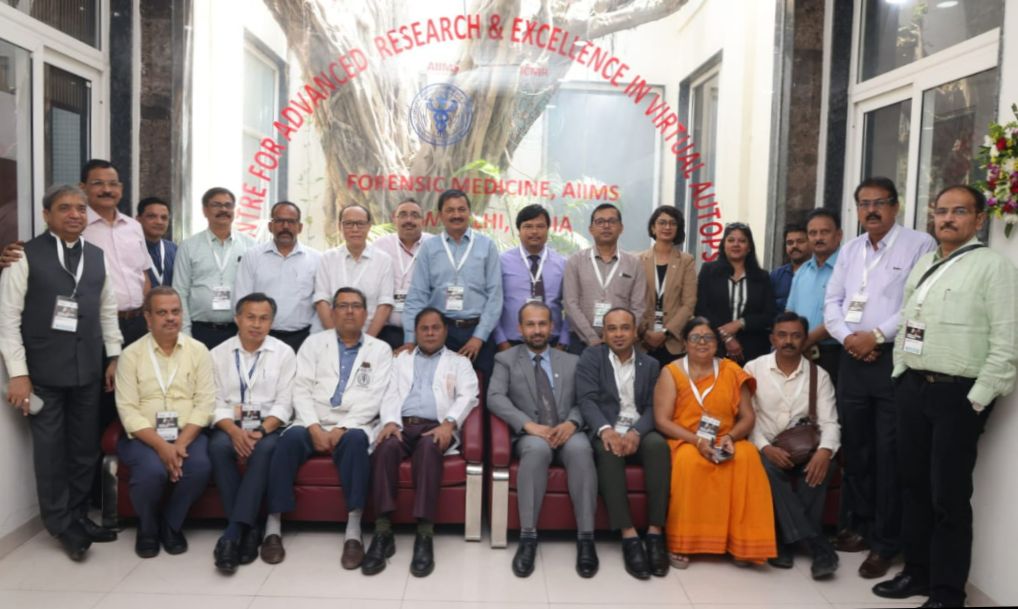 ICRC_nd's tweet photo. A Virtual Autopsy workshop was organized by @icrc_nd in collaboration with the Department of Forensic Medicine &amp; Toxicology, AIIMS, New Delhi. The workshop aimed to share and advance best practices in the medicolegal field in India and beyond. https://t.co/9aExjVs74r
