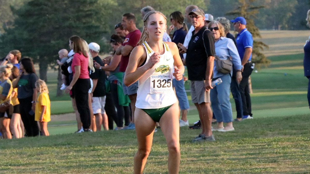 Freshman Logan Harz finished 3rd in the 5,000m at Minnesota with a time of 16:59.69.