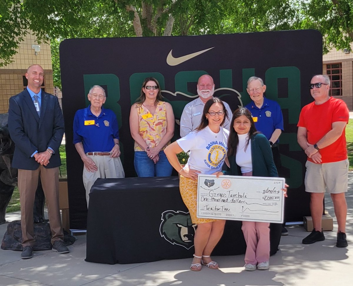 ELJDavis's tweet photo. One of the most rewarding days and part of my job is the #BashaGivesBack senior project showcase. I am fortunate to have 2 wonderful scholarship recipients this year! Proud teacher! @bashabearnation https://t.co/LpFC4QuwSR