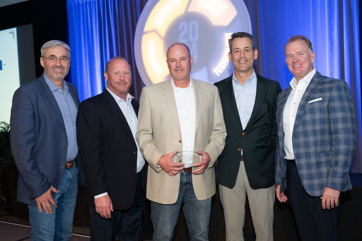 Congratulations to Beau Hosch, Hal Browne, and Brian Hogentogler for the Newcomer Salesperson of The Year award! These individuals have already made an impact with their impressive sales achievements.

#VLSEnviro #TeamVLS #SalesExcellence #NewcomerAward #EnvironmentalSolutions