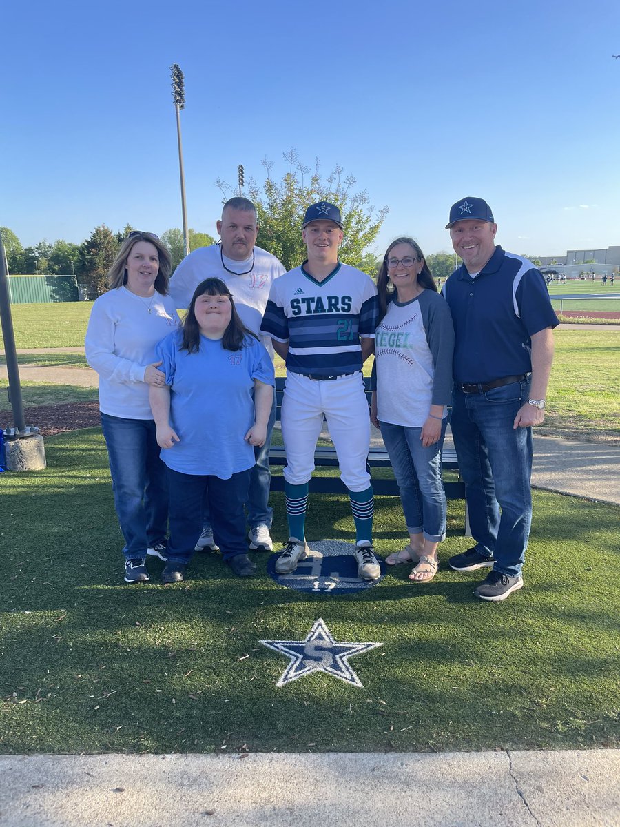 Jessica Lawrence tweet media