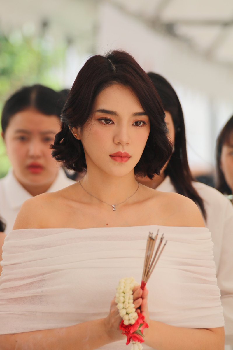 V2Capture's tweet photo. พิเฌอสวยมาก 🥹

Cherprang new movie

#พนอ
#CherprangAreekul https://t.co/3nQmcJ24Ak
