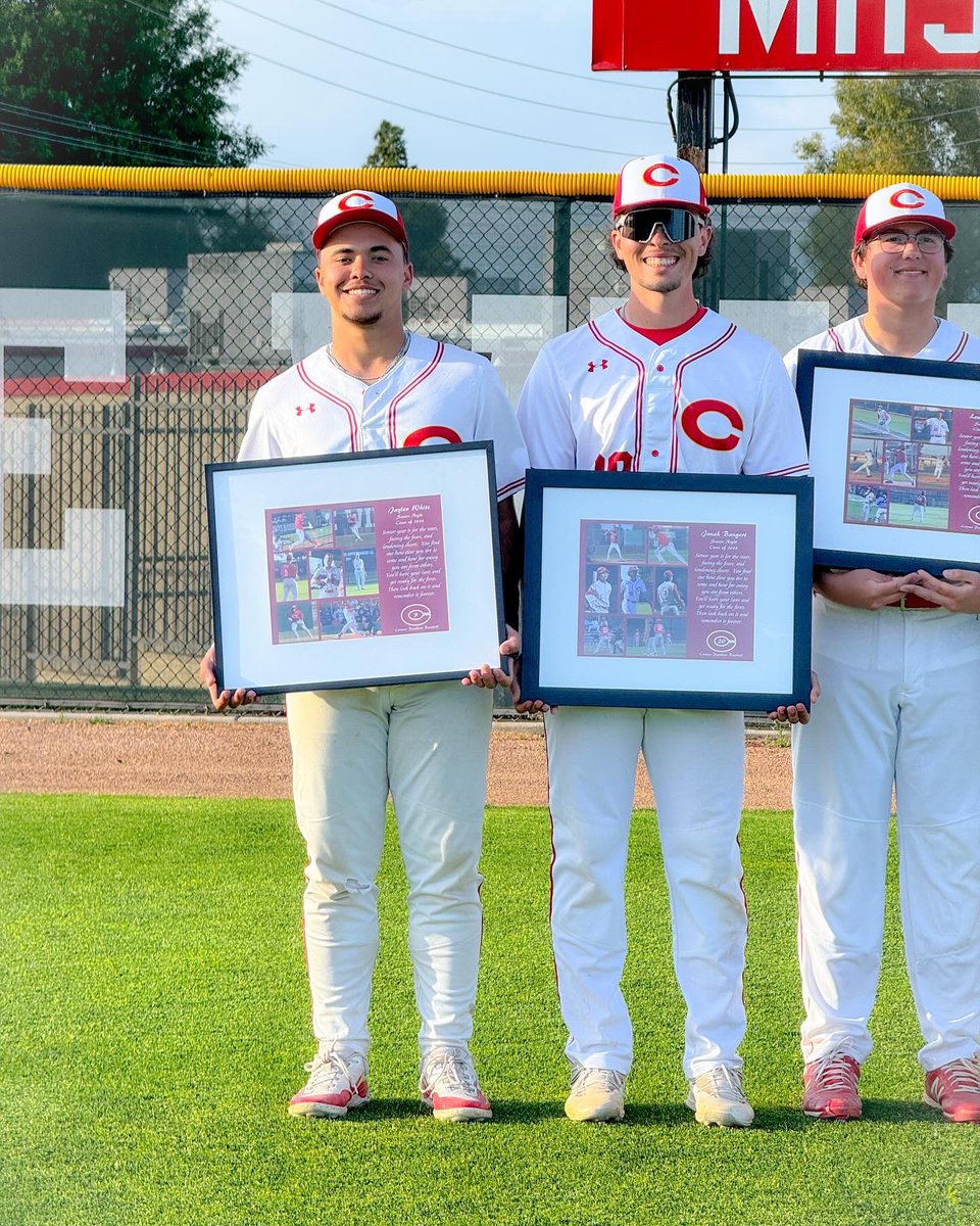 lynettewsocial's tweet photo. Tonight was Senior Night for my son Jaylen! So many happy tears ❤️😭🐾⚾️ Proud of this journey that began as a tiny 4.5 year old who just fell in love with the game. Excited that he has the opportunity to play in college &amp; can’t wait for his next chapter. Proud to be his mom! https://t.co/YePbWwUv1f