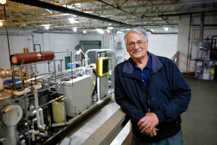 gazettenet.com/Inventor-build… Locking up carbon for good: Easthampton inventor’s CO2 removal system turns biomass into biochar