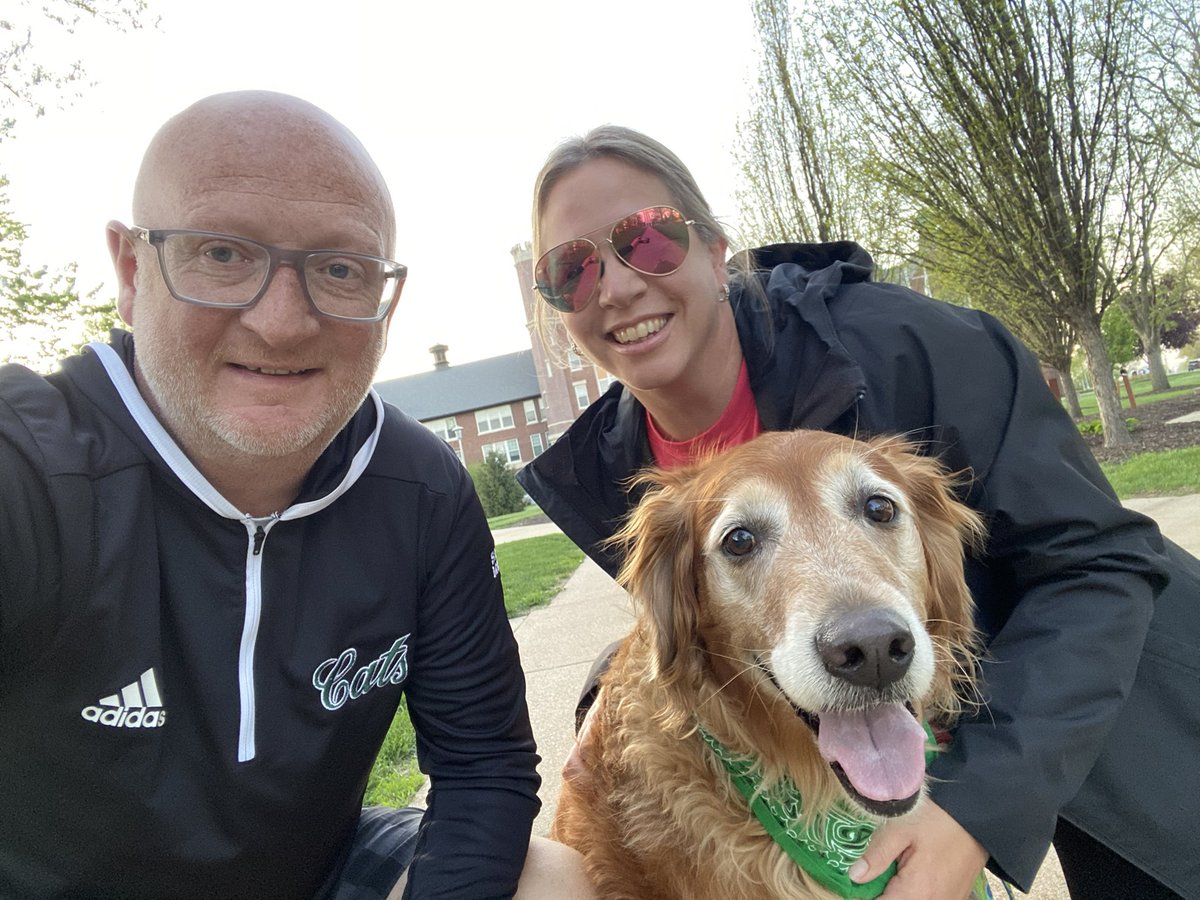 blackford_a's tweet photo. Loved our Run (walk) for Radio tonight! @KXCVKRNW https://t.co/eXWOUbNP1o