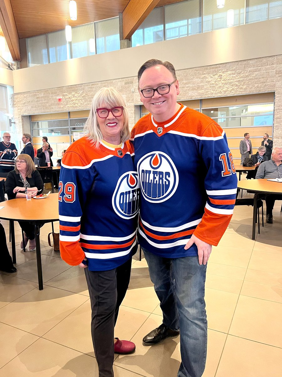 Oilers Twins 💙🧡🏒🥅💙🧡 #GoOilers #shpk#strathconacounty #yeg