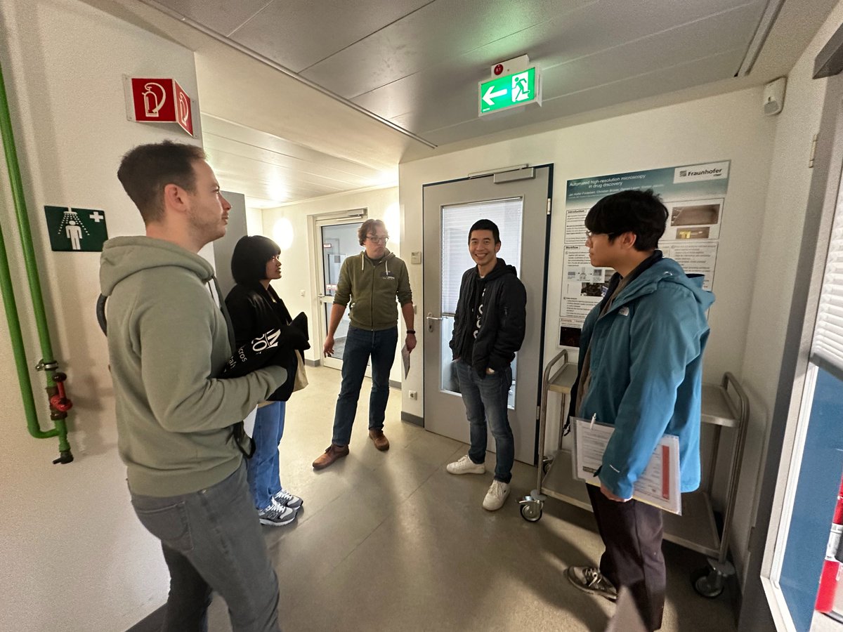 The first two months demo of our MI-SIM in Gottingen in Europe! Hope it will help you all to see cells like never before😀