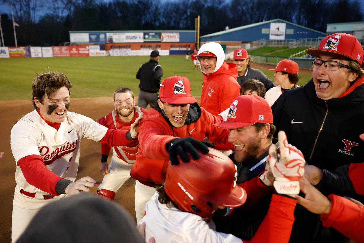 YSUBaseball tweet picture