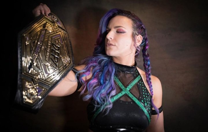 🎮💙🥽🖤✨️👑✨️💜🥽💙🎮 Congrats on 544 Days @VertVixen Player One 🎮 as the #AndStill #DefyNW Women's Champ 🎮💙🥽💜✨️👑✨️🖤🥽💙🎮