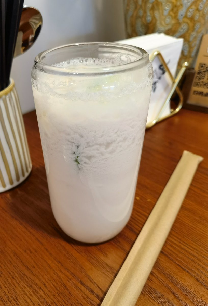 4Young4Jumping's tweet photo. My dinner. It was delicious. Anybody want to try it? Come and find me! #Yunnan https://t.co/DeCYPj7o12
