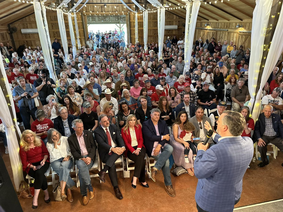 .@tedcruz on the stump for @AndyHopperTX in Wise County, TX! The future of our State is strong with folks like @realBrandonGill, @realmitchlittle, @ShelleyLutherTX, and @olcott4texas in office.