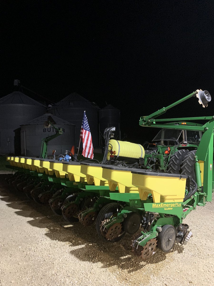 🌱Can’t start planting until the new flag is installed. 🇺🇸Check that off the list. American made and stitched flag. We roll at sunrise.☀️