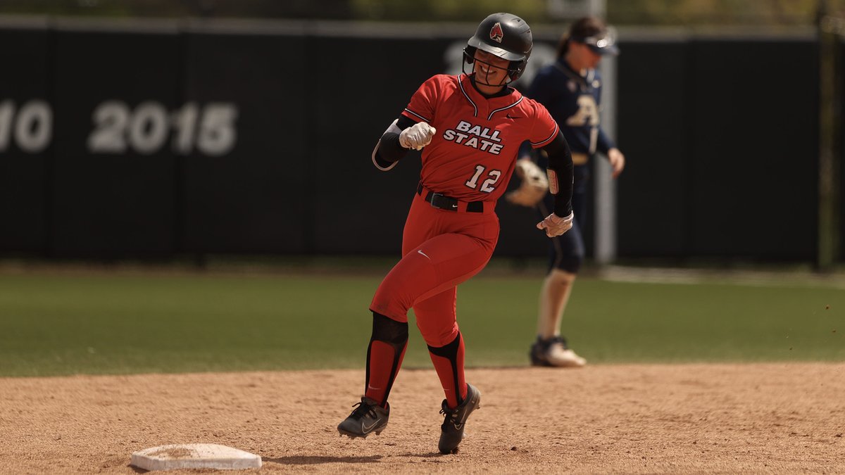 A third home run in the last four games for @kaitlynmathewss gave us an early lead at Purdue ... unfortunately, the Boilermakers rallied to win

Here's how it happened: bit.ly/44hf0iJ

#ChirpChirp x #WeFly