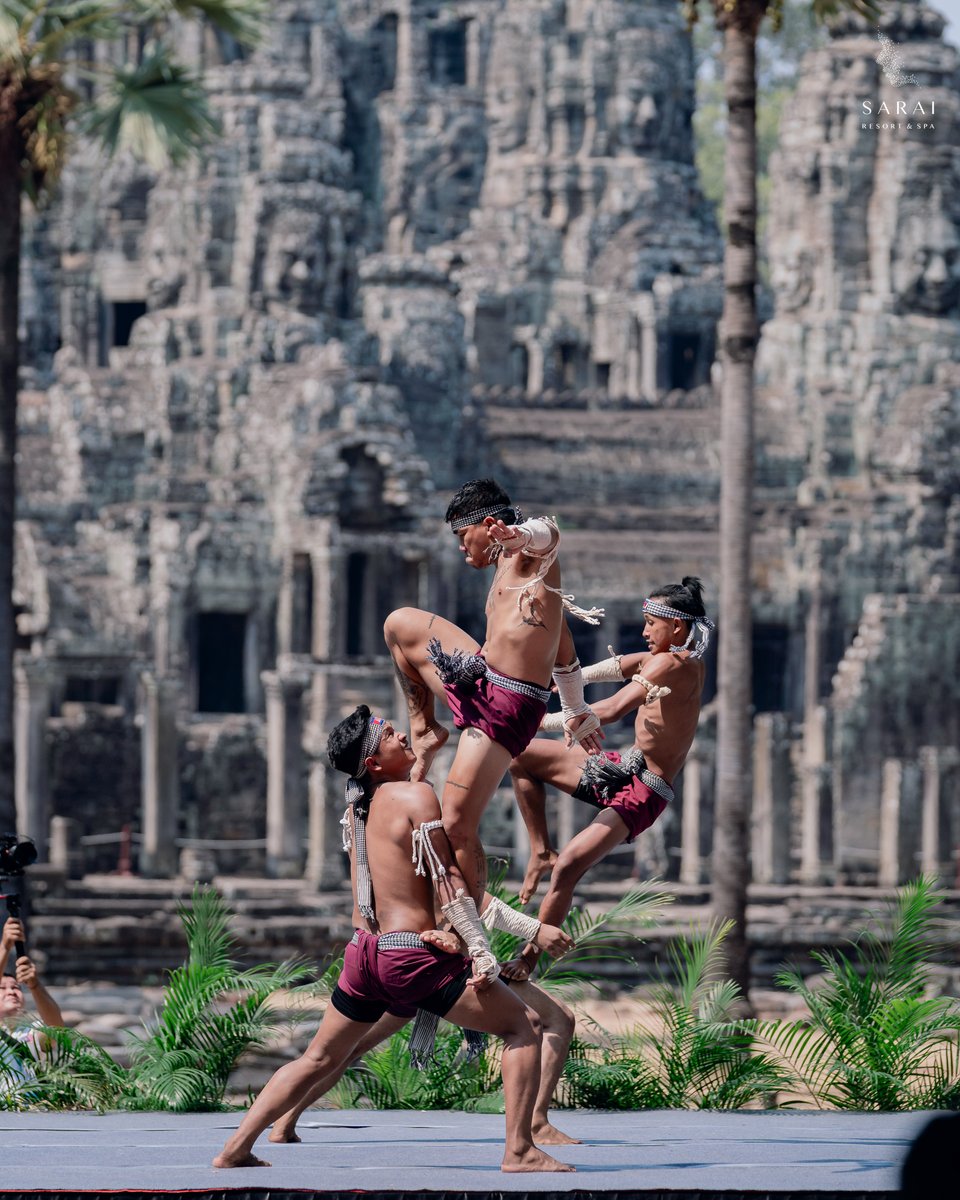 SaraiResort's tweet photo. Witness the awe-inspiring spectacle of "𝐖𝐡𝐞𝐧 𝐋'𝐁𝐨𝐤𝐚𝐭𝐨𝐫 𝐌𝐞𝐞𝐭 𝐊𝐮𝐧𝐠𝐟𝐮 𝐒𝐡𝐚𝐨𝐥𝐢𝐧 𝐚𝐭 𝐁𝐚𝐲𝐨𝐧 𝐓𝐞𝐦𝐩𝐥𝐞," where two ancient martial arts traditions collide in a breathtaking display of skill and culture.
.
.
https://t.co/Tl9nhTWjez https://t.co/53W8y0GlzH