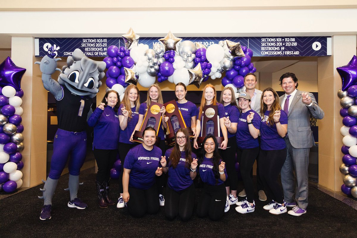 Had a great time celebrating 4-time and current 2024 @NCAA Rifle National Championship Team with our staff and supporters today. This team is tough as nails! 😤 #GoFrogs #TCU #TCURifle 🐸 🙌🏼 🎯