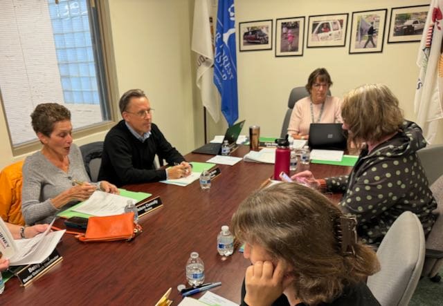RFTownship's tweet photo. Introducing our monthly newsletter, including news of  Clerk John Becvar's succession of Carla Sloan as Township Supervisor, youth summer scholarships &amp; more: https://t.co/W71jxYRSLL

To sign up for these updates, visit https://t.co/cLt0jITP6P https://t.co/i0YatdqGvo
